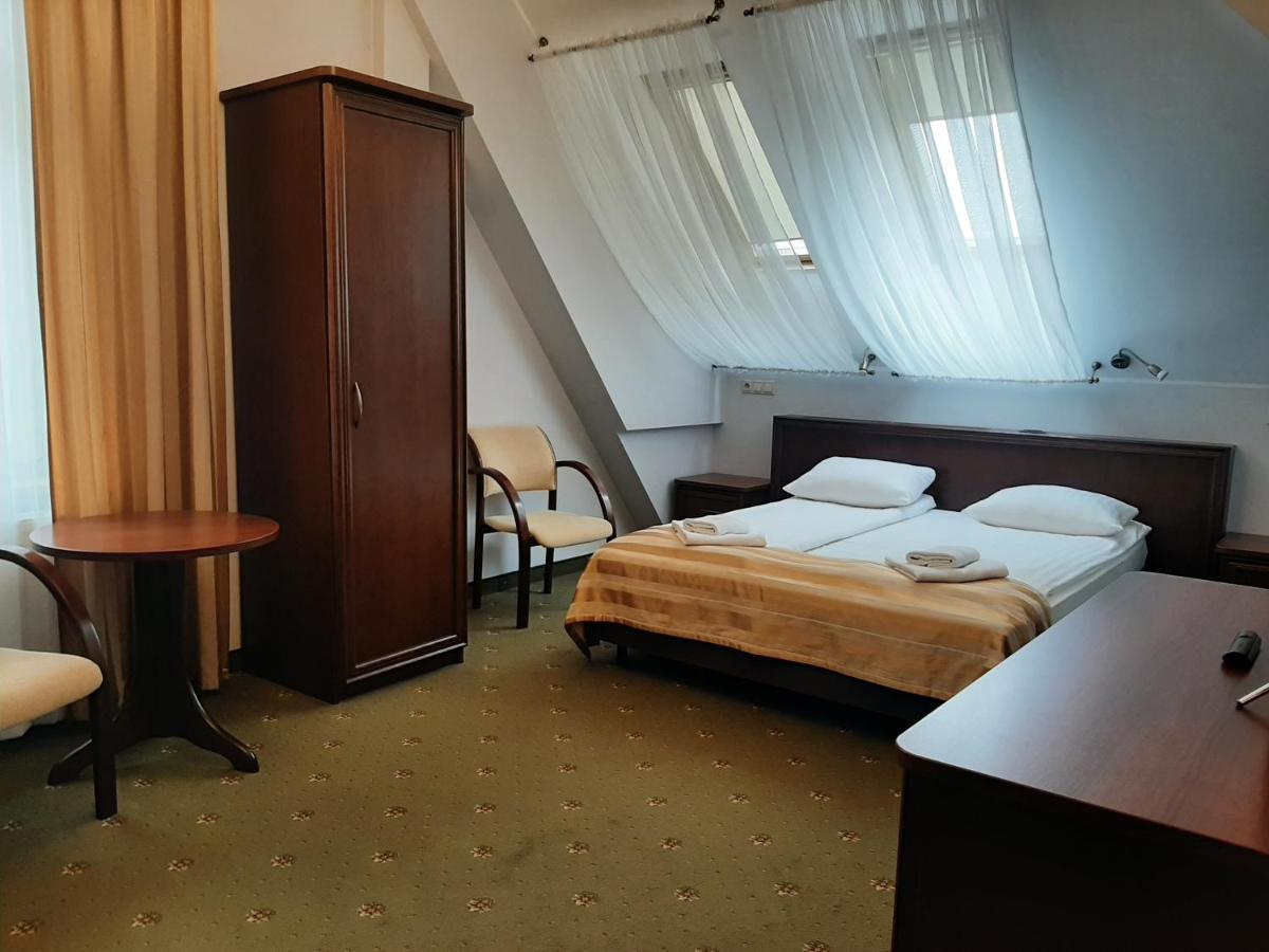 Hotel Masovia Giżycko Exterior foto